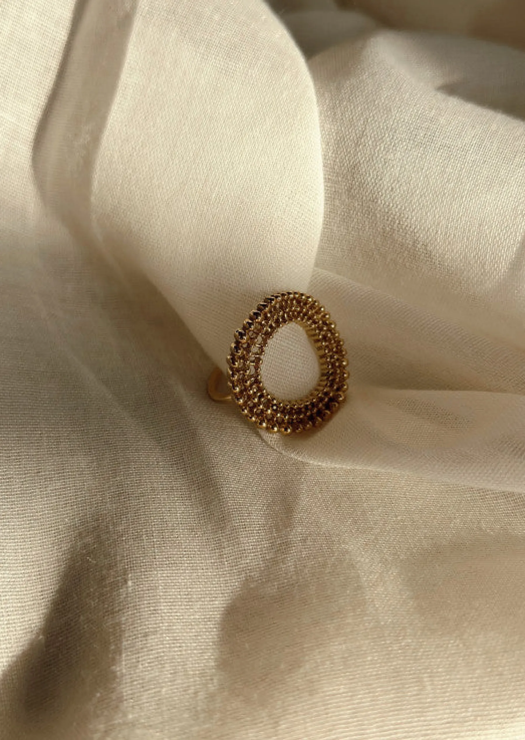 Bagues-EASY-CLOTHES Bague Dasou dorée | Bague ronde tressée | Prêt-à-porter en ligne | Easy Clothes Dorée