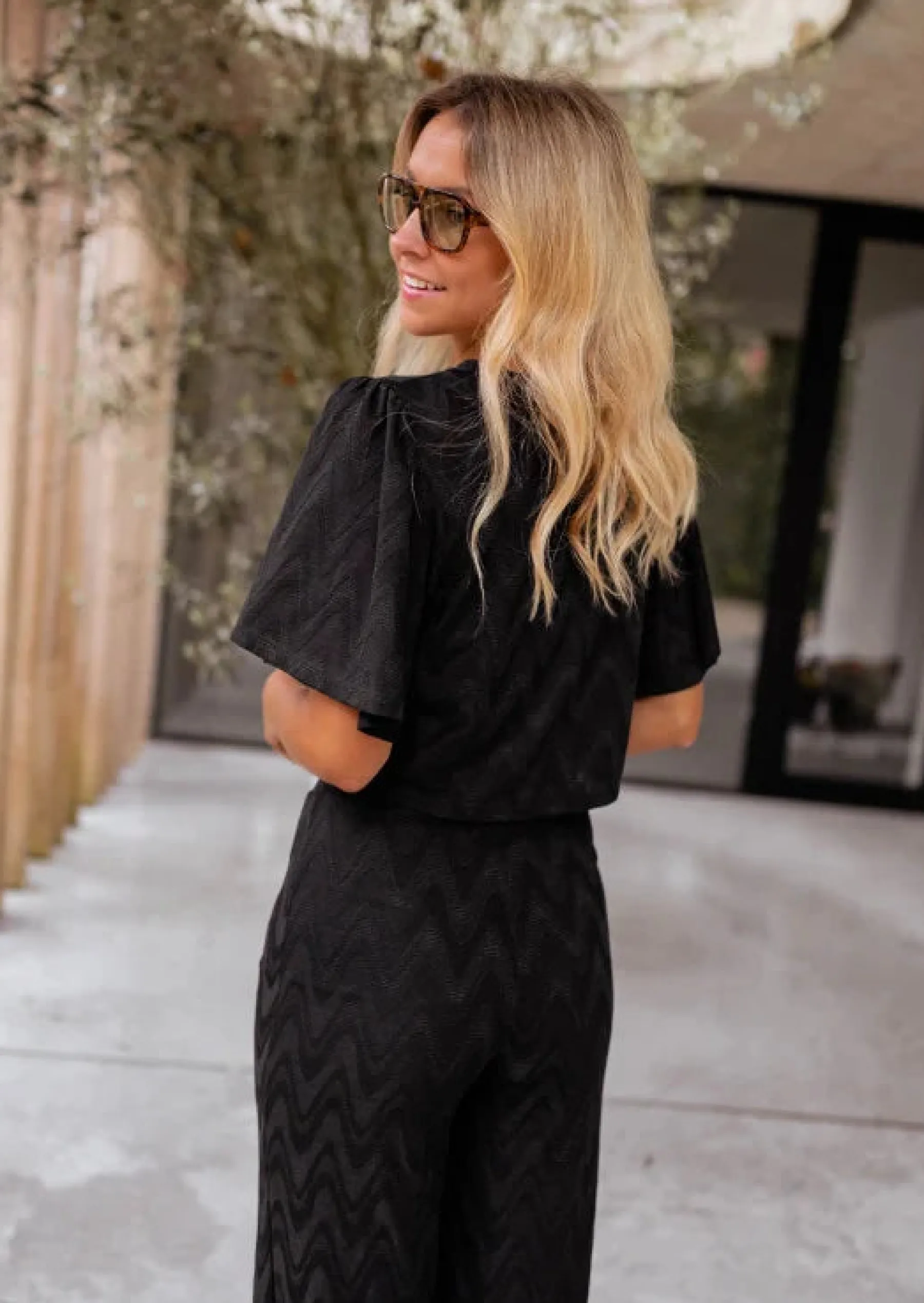 Chemisiers & Blouses-EASY-CLOTHES Blouse Axella noire - CREATION | Blouse noire brodée | Prêt-à-porter en ligne | Easy Clothes Noire brodée