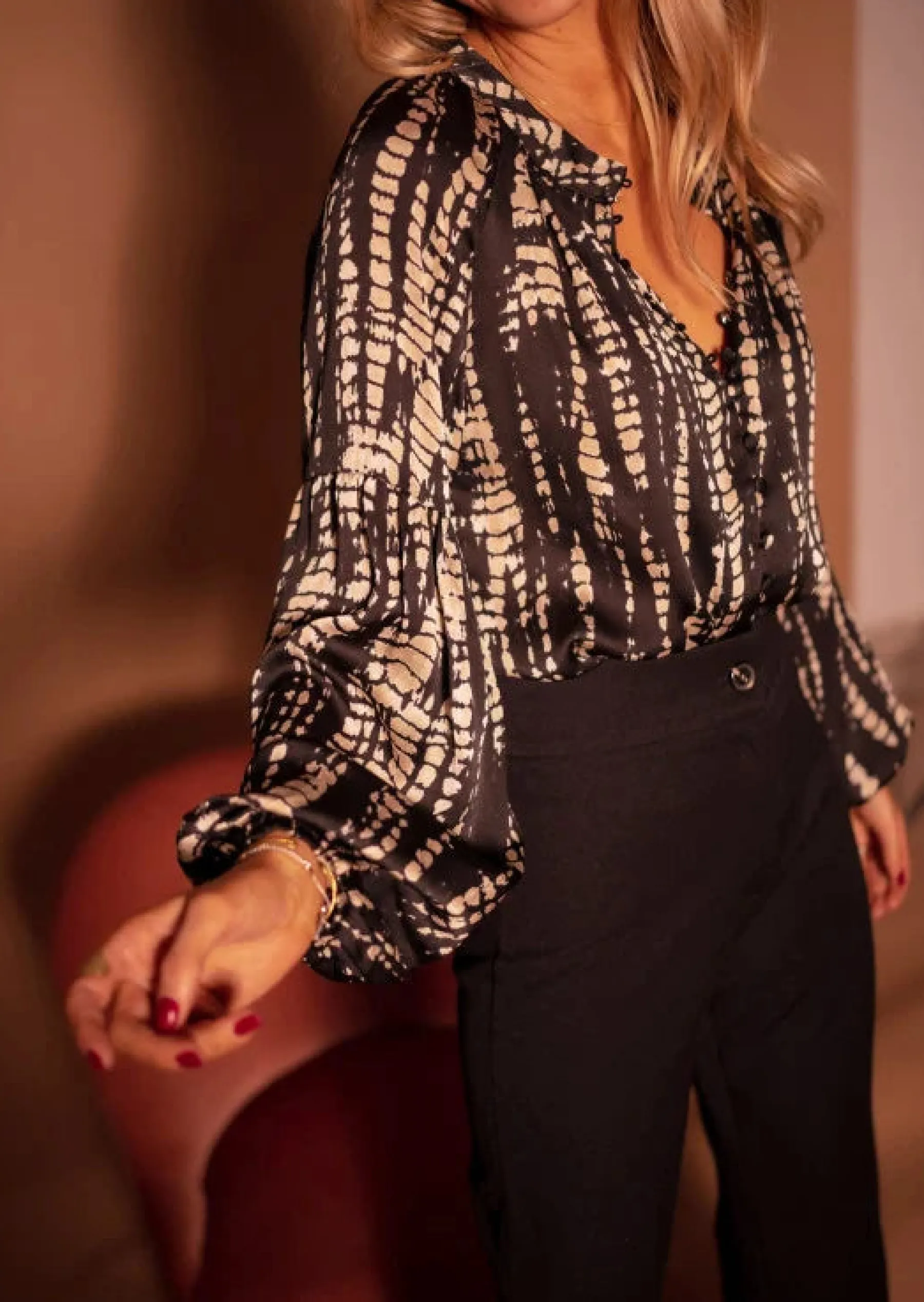 Chemisiers & Blouses-EASY-CLOTHES Blouse Thiam - Noire à Tâches Taupes - Vêtements FemmeEasy Clothes Noire à tâches taupes