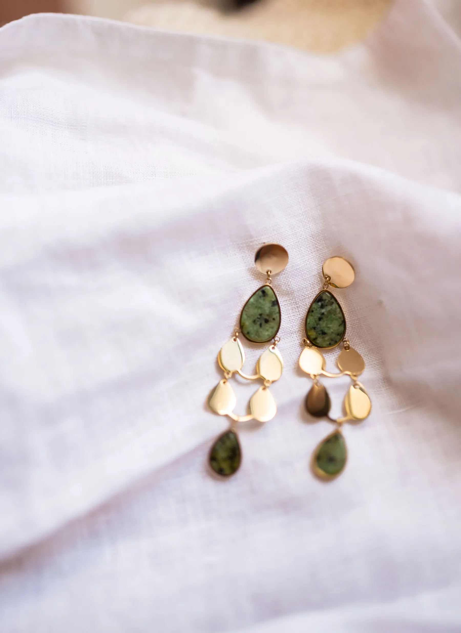 Boucles d'oreilles-EASY-CLOTHES Boucles d’oreilles Noan - dorées et vertesEasy Clothes Dorées et vertes