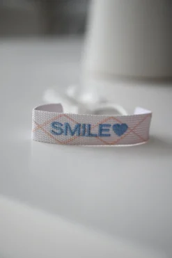 Bracelets-EASY-CLOTHES Bracelet Smily - en tissuEasy Clothes En tissu       