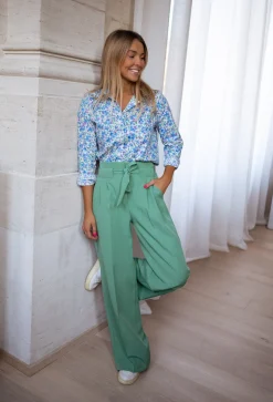 Chemisiers & Blouses-EASY-CLOTHES Chemise Arlette - écrue à fleurs bleuesEasy Clothes Écrue à fleurs bleues