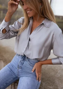 Chemisiers & Blouses-EASY-CLOTHES Chemise Jany argentée | Chemise ample satinée | Prêt-à-porter en ligne | Easy Clothes Argentée