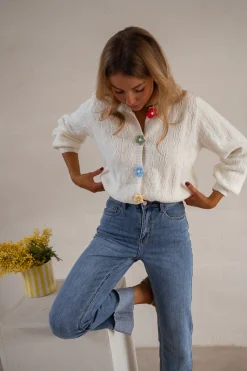 Pulls & Gilets-EASY-CLOTHES Gilet Alenzo - Écru - Boutons FleursEasy Clothes Écru à boutons fleurs       