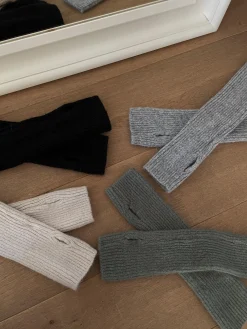 Bonnets & Gants-EASY-CLOTHES Mitaines - noires en laineEasy Clothes Noires en laine       
