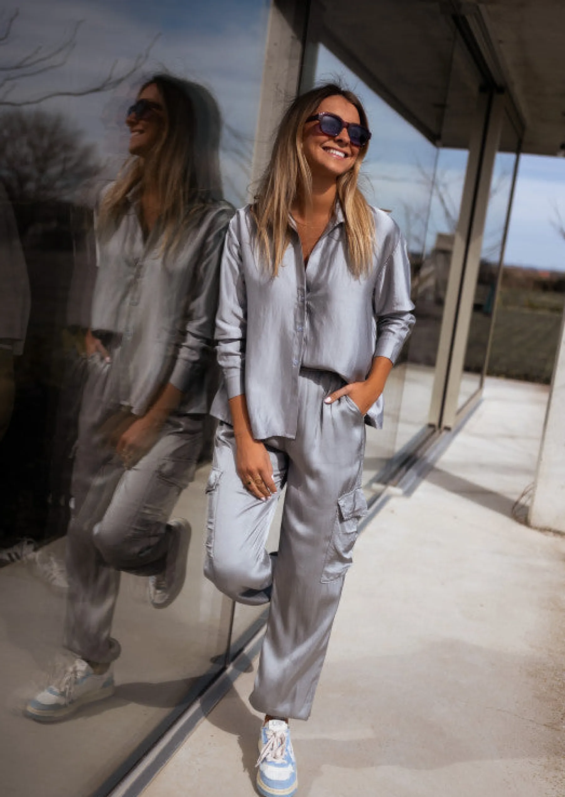 Pantalons-EASY-CLOTHES Pantalon Hardy argenté à poches | Pantalon cargo satiné | Prêt-à-porter en ligne | Easy Clothes Argenté à poches