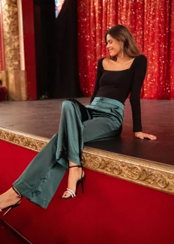Pantalons-EASY-CLOTHES Pantalon Marcel - vert en satinEasy Clothes Vert en satin       