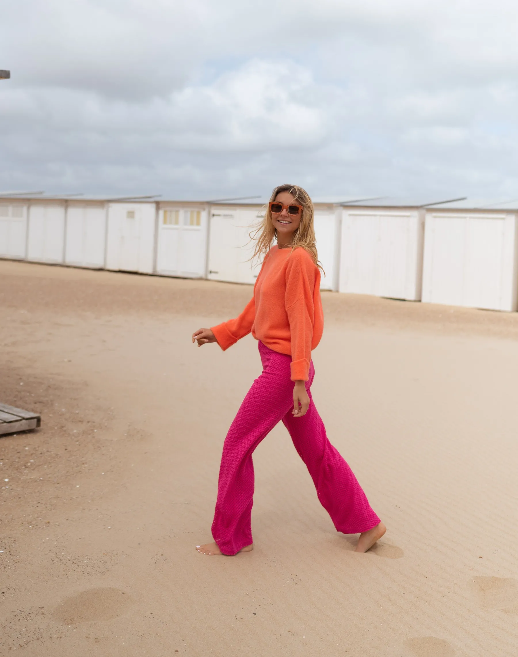 Pantalons-EASY-CLOTHES Pantalon Philo - rose en crochetEasy Clothes Rose en crochet
