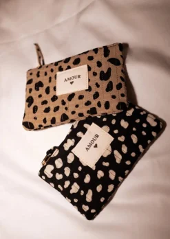 Sacs & Pochettes-EASY-CLOTHES Pochette Amy - Noire à Tâches - Logo AmourEasy Clothes Noire à tâches       