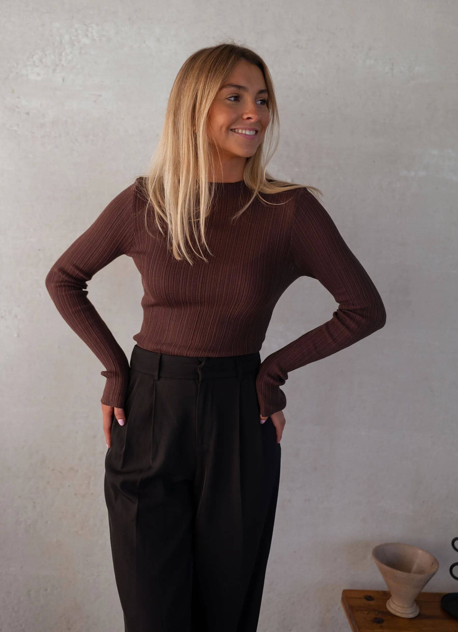 Pulls & Gilets-EASY-CLOTHES Pull Lucie - en maille fine brunEasy Clothes En maille fine brun