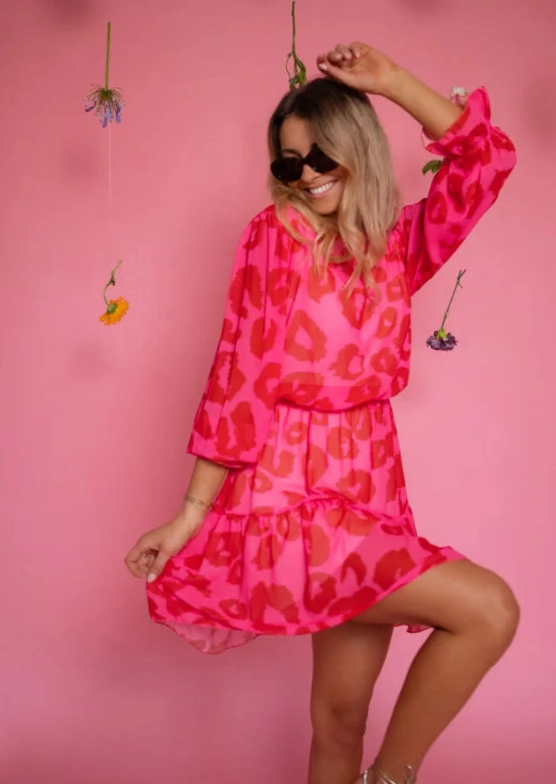 Robes-EASY-CLOTHES Robe Aelis | Motifs Roses & Rouges | Vêtements Tendances FemmeEasy Clothes Rose et rouge
