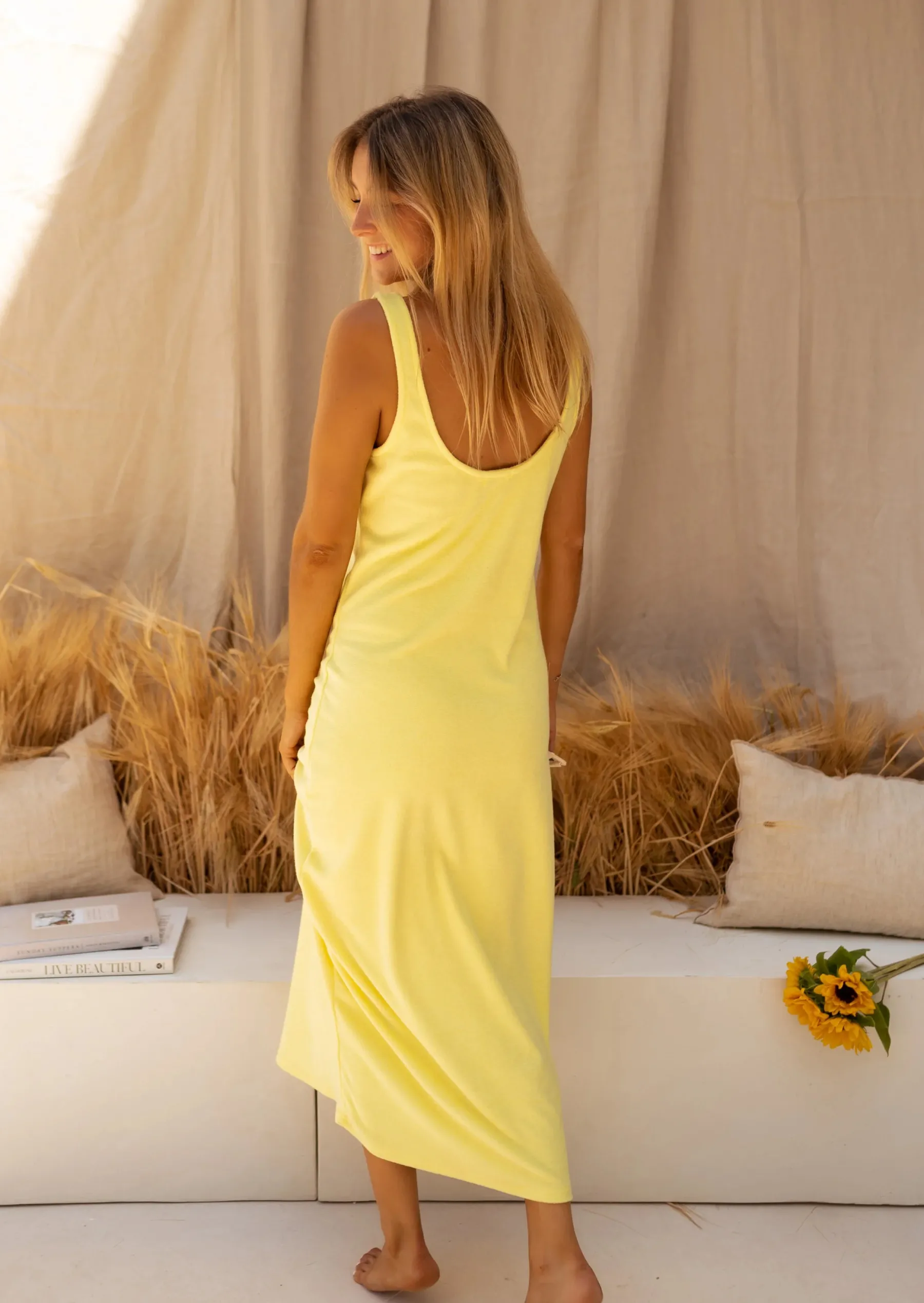 Robes-EASY-CLOTHES Robe Jaune - Matière Éponge - Lise - Easy Clothes Jaune en éponge