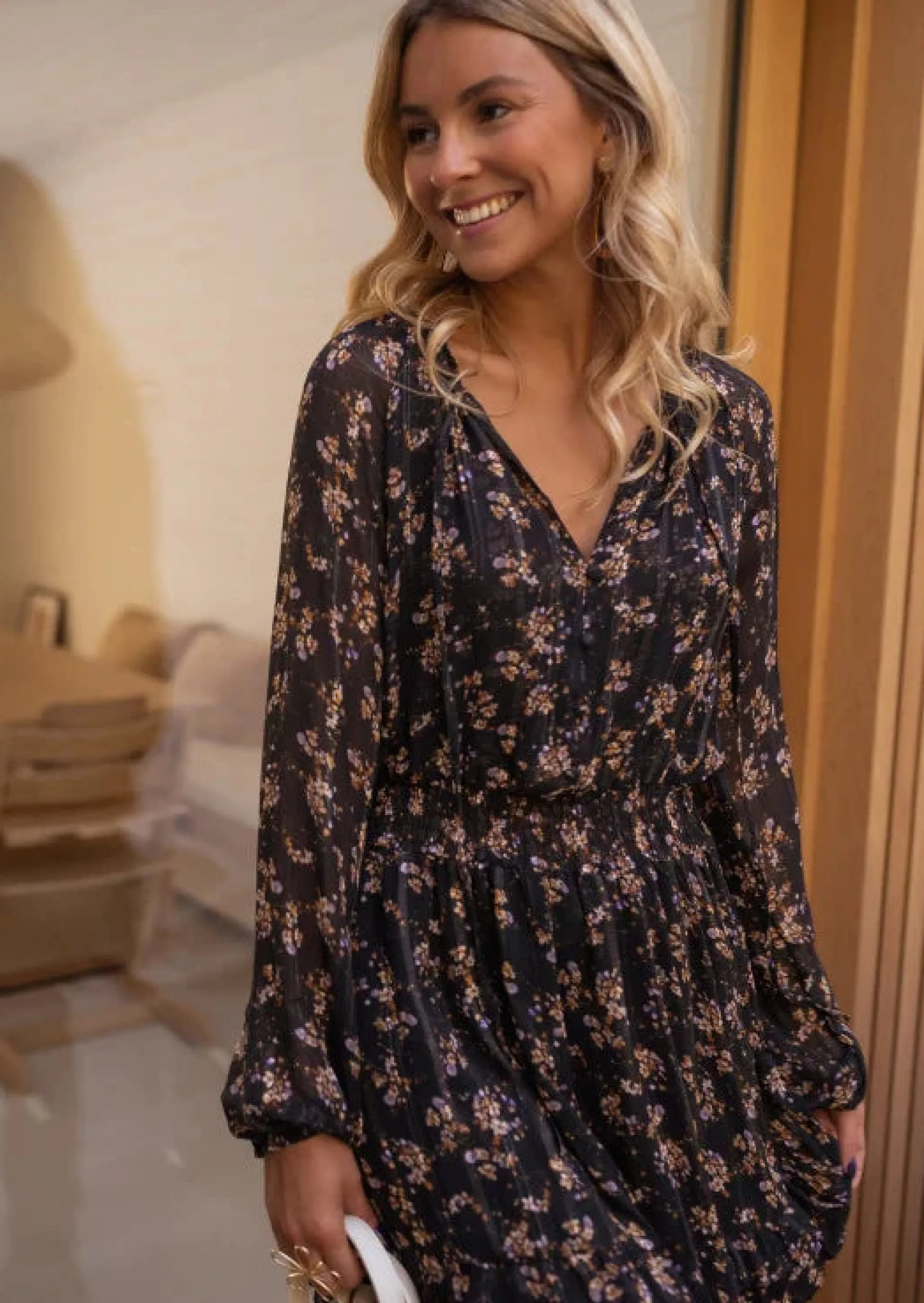 Robes-EASY-CLOTHES Robe Laurence Noire - Motifs Fleurs - FluideEasy Clothes Noire