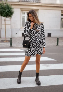 Robes-EASY-CLOTHES Robe Maela zebrée - noire et blancheEasy Clothes Noire et blanche