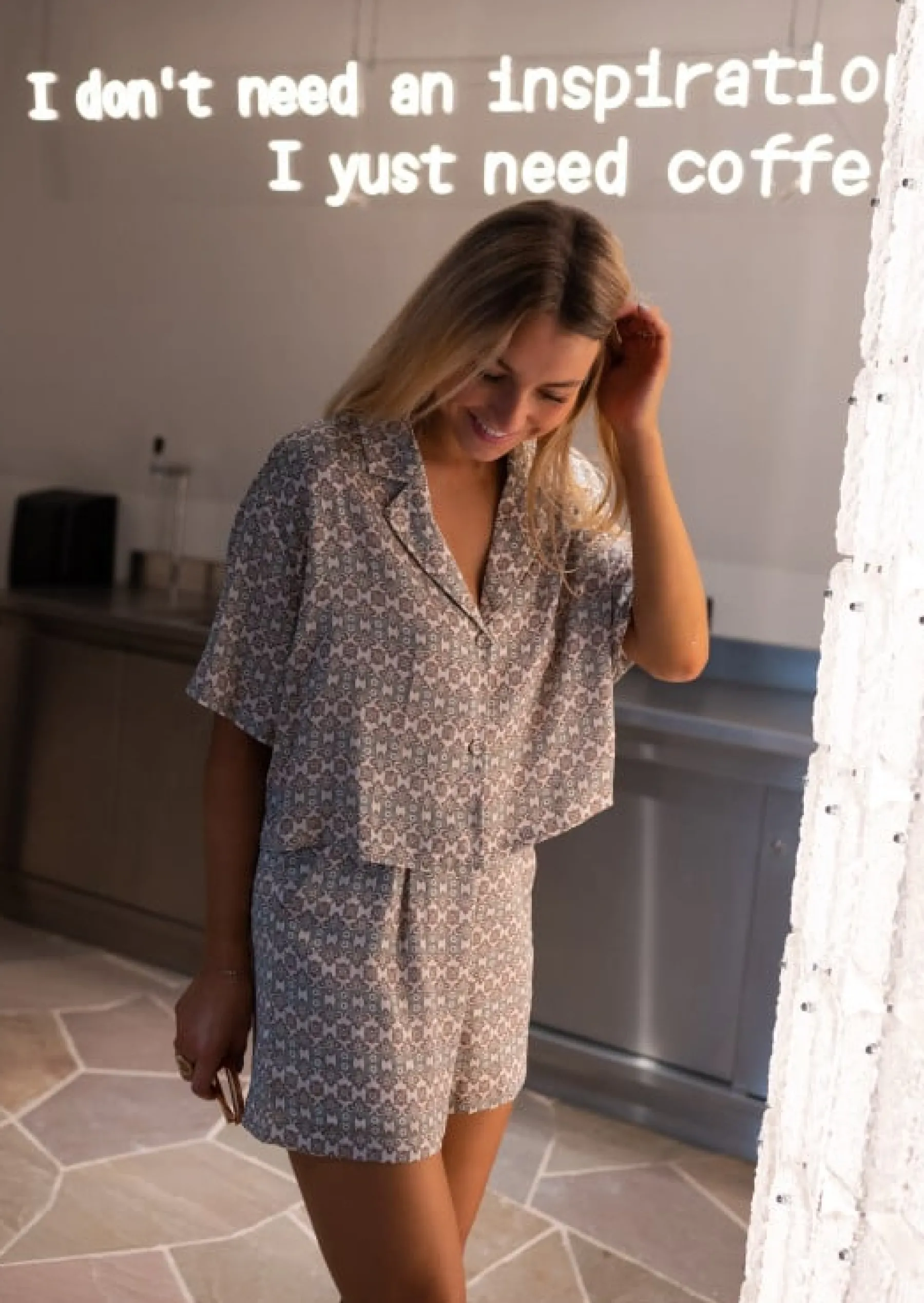 Jupes & Shorts-EASY-CLOTHES Short Hina vert à motifs | Short satiné fluide | Prêt-à-porter en ligne | Easy Clothes Vert à motifs