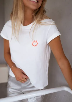 Tops & T-shirts-EASY-CLOTHES T-shirt Smiley blanc | T-shirt à imprimé | Prêt-à-porter en ligne | Easy Clothes Blanc       