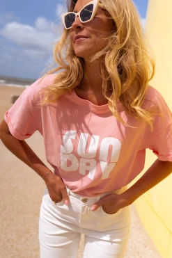 Tops & T-shirts-EASY-CLOTHES T-shirt Sunday rose | T-shirt à imprimés | Prêt-à-porter en ligne | Easy Clothes Rose
